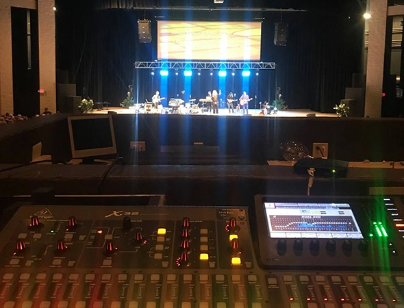 Benefits of Choosing Us for Event & Stage Equipment Rentals